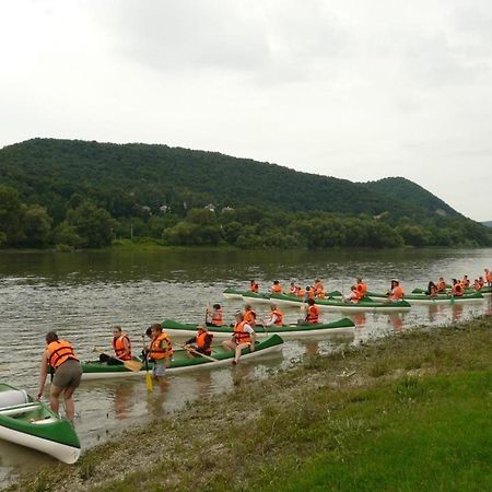 Racz Fogado Hotel Kisoroszi Buitenkant foto