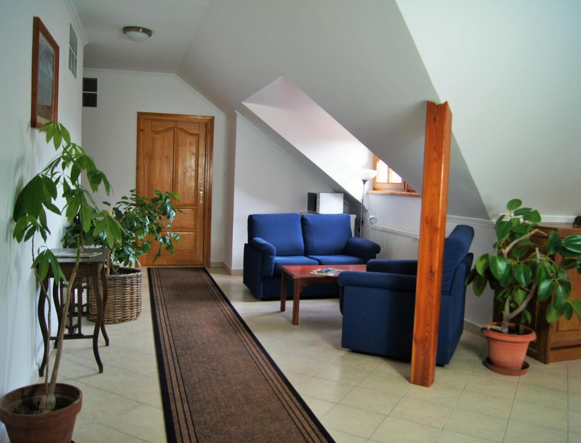 Racz Fogado Hotel Kisoroszi Buitenkant foto