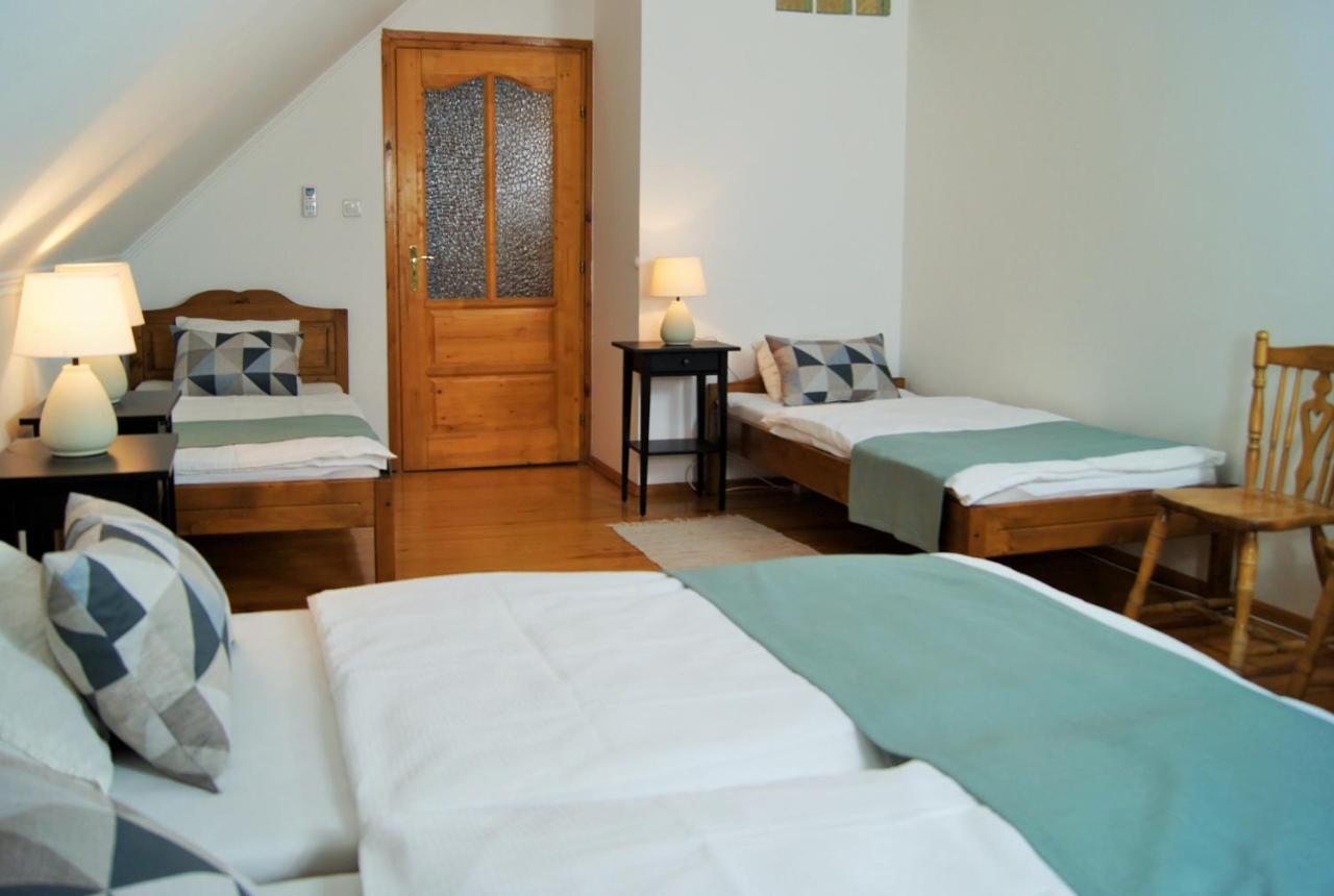 Racz Fogado Hotel Kisoroszi Buitenkant foto